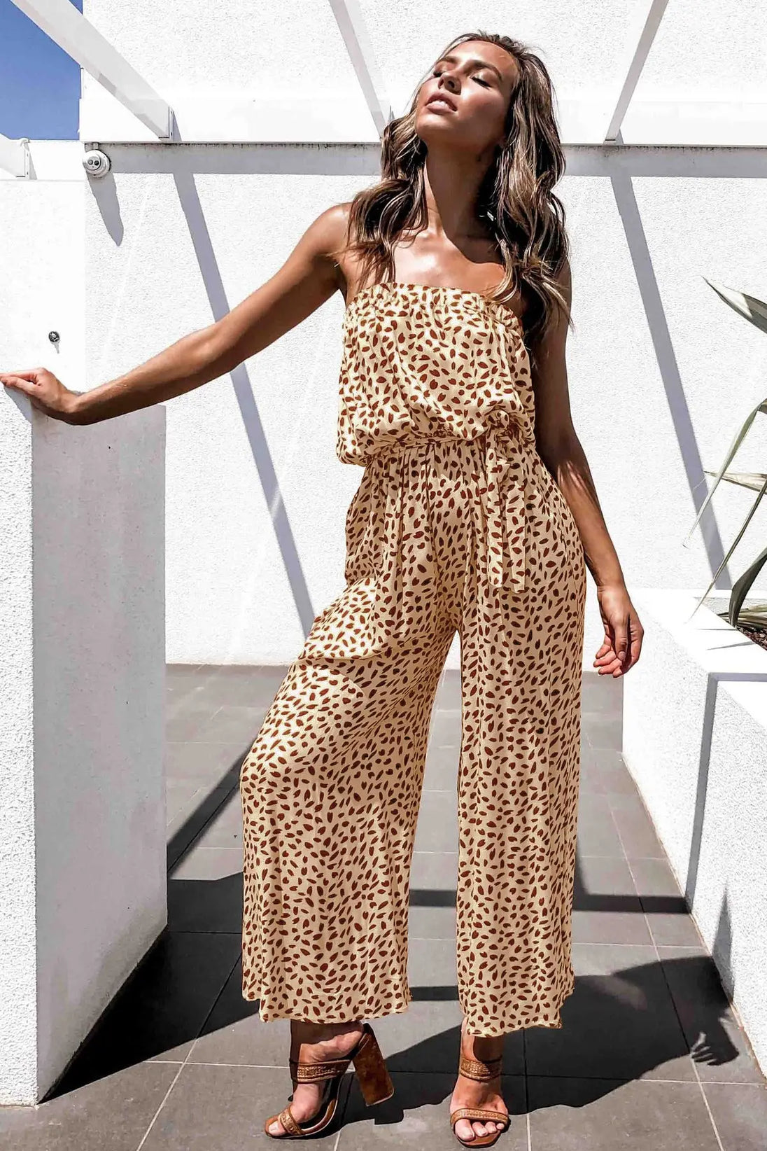 BazaarBey Printed Strapless Tie Waist Wide Leg Jumpsuit 