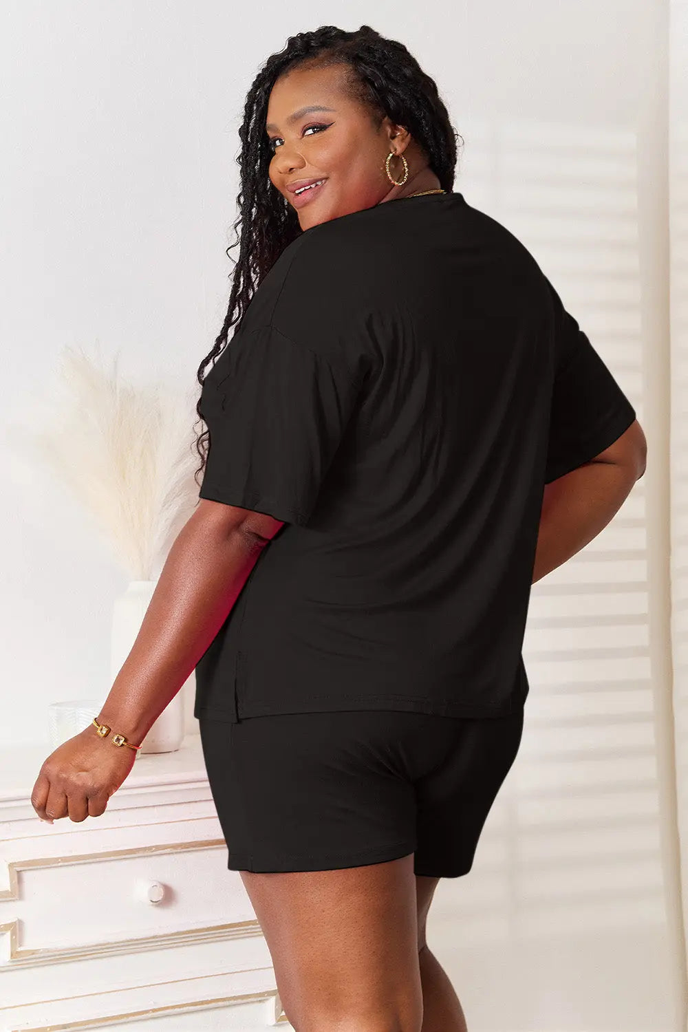   Soft Rayon Half Sleeve Top and Shorts Set Bazaarbey
