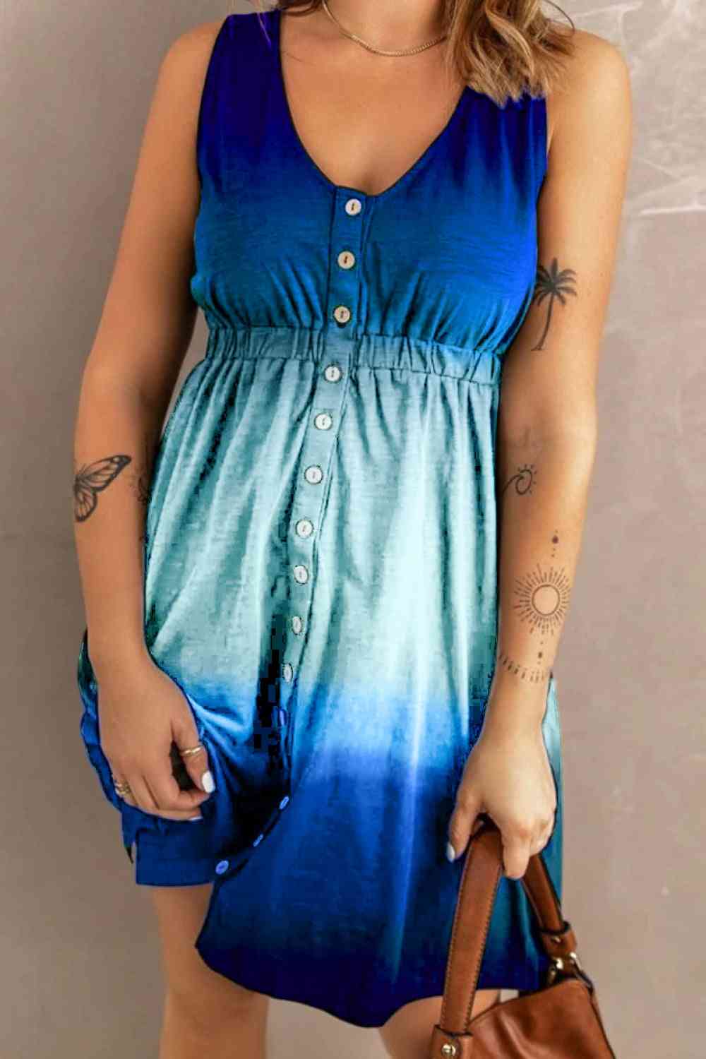  Scoop Neck Buttoned Sleeveless Magic Dress with Pockets -BazaarBey - www.shopbazaarbey.com
