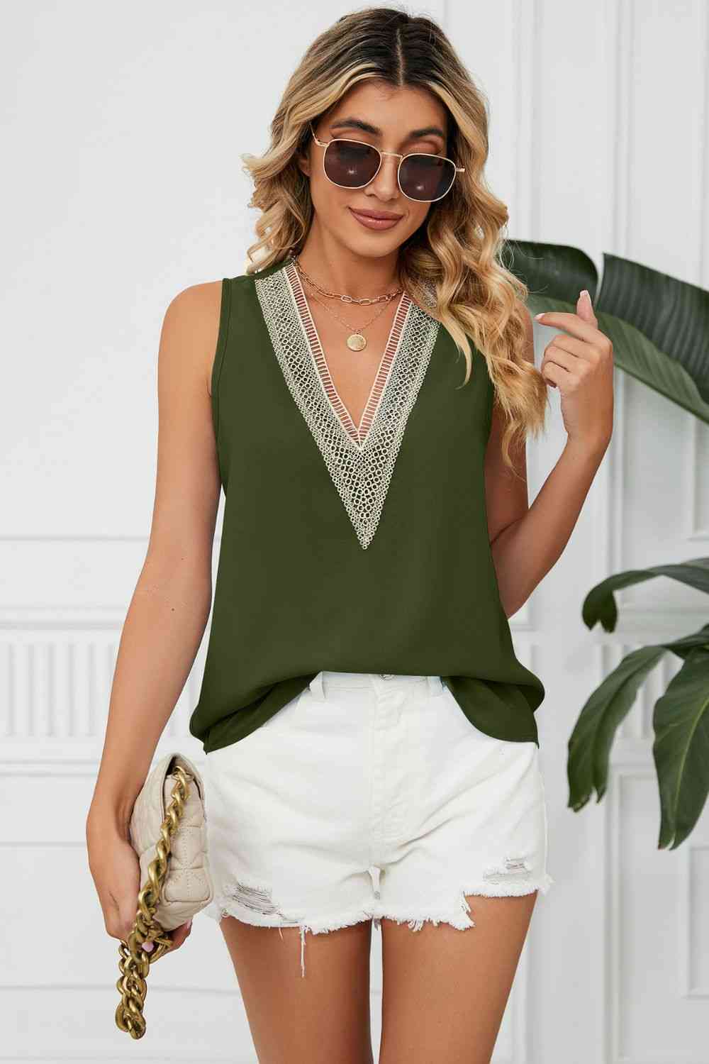 Contrast Trim Plunge Sleeveless Blouse Bazaarbey