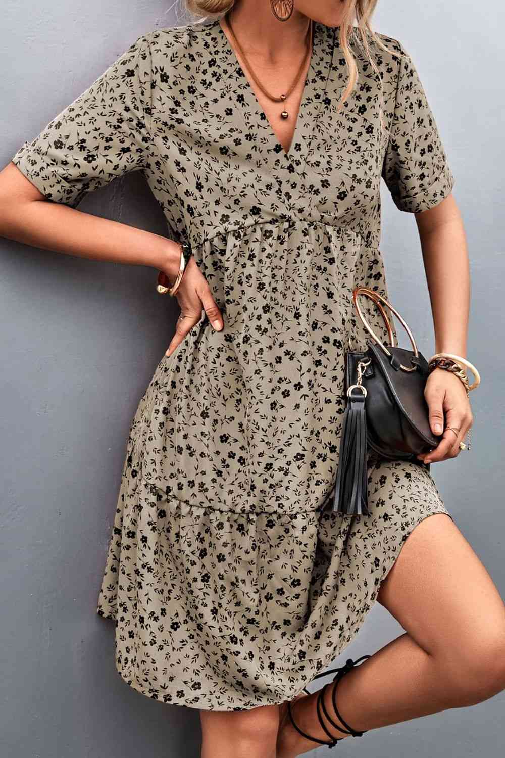 Floral Empire Waist Plunge Short Sleeve Dress -BazaarBey - www.shopbazaarbey.com