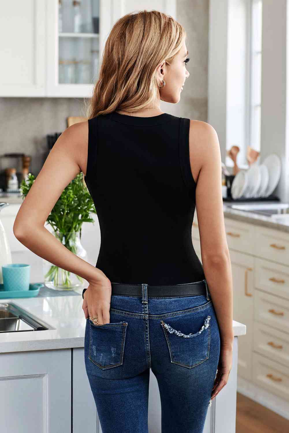 Round Neck Sleeveless Tank Bazaarbey
