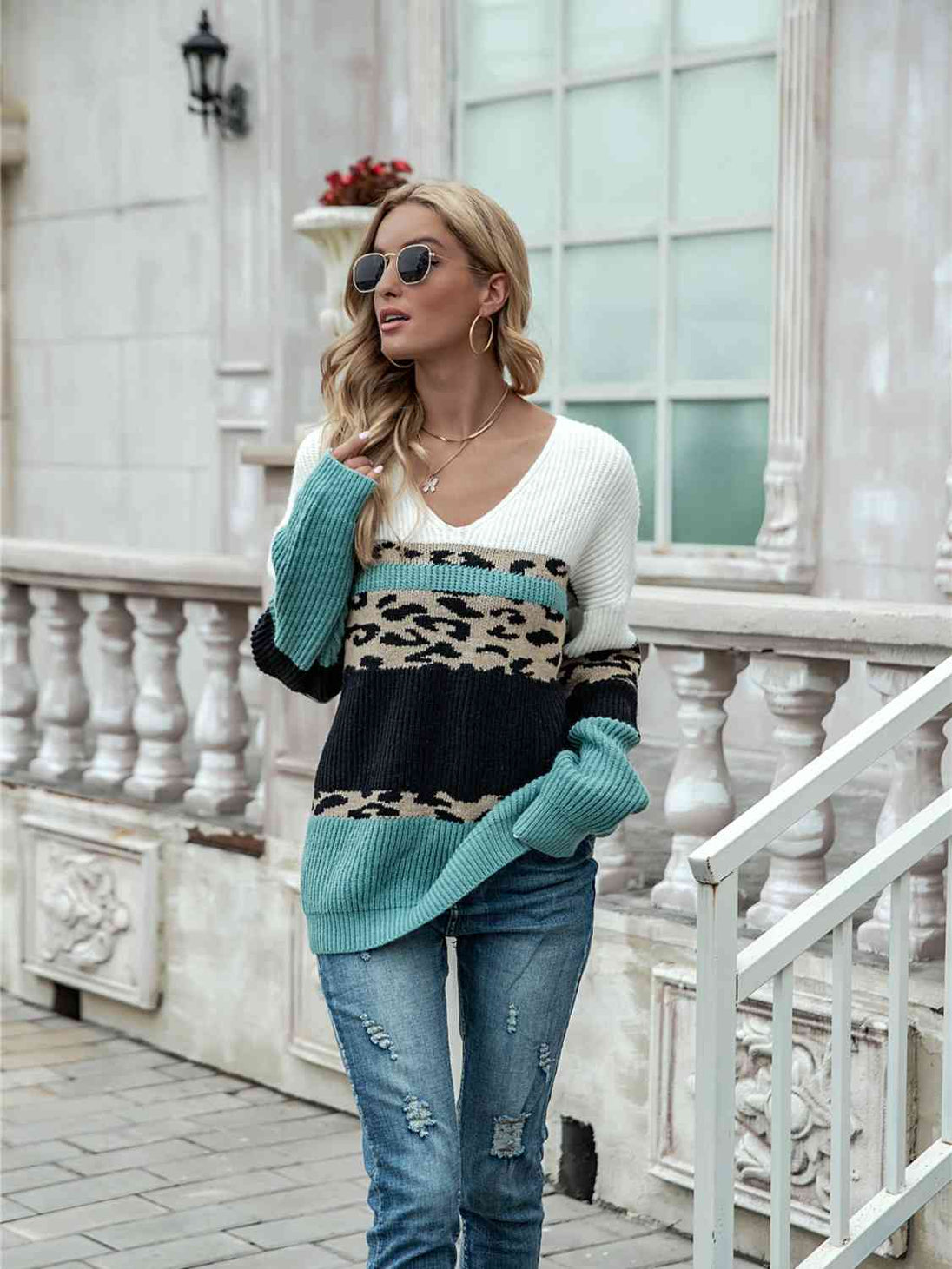   V-Neck Sweater Bazaarbey
