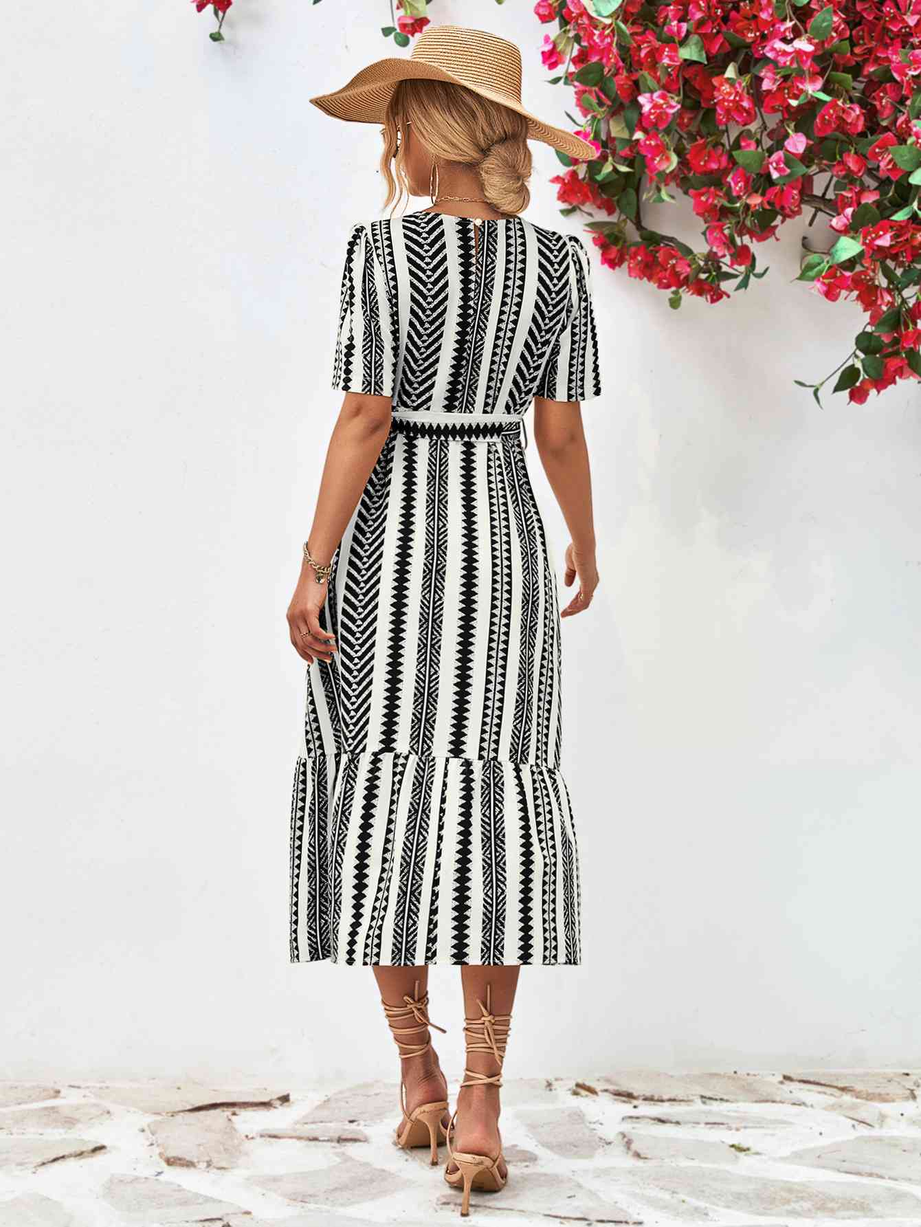 Striped Tie Belt Round Neck Puff Sleeve Dress -BazaarBey - www.shopbazaarbey.com