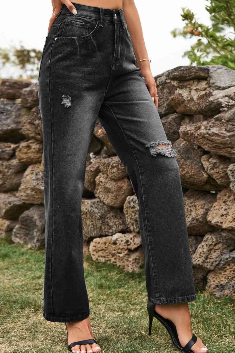 Distressed Buttoned Loose Fit Jeans Trendsi