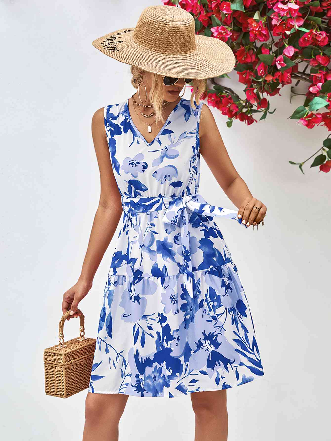 Floral V-Neck Tie Waist Sleeveless Dress -BazaarBey - www.shopbazaarbey.com