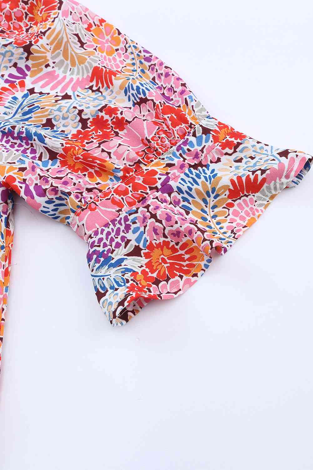 Floral Notched Neck Flounce Sleeve Shift Dress -BazaarBey - www.shopbazaarbey.com