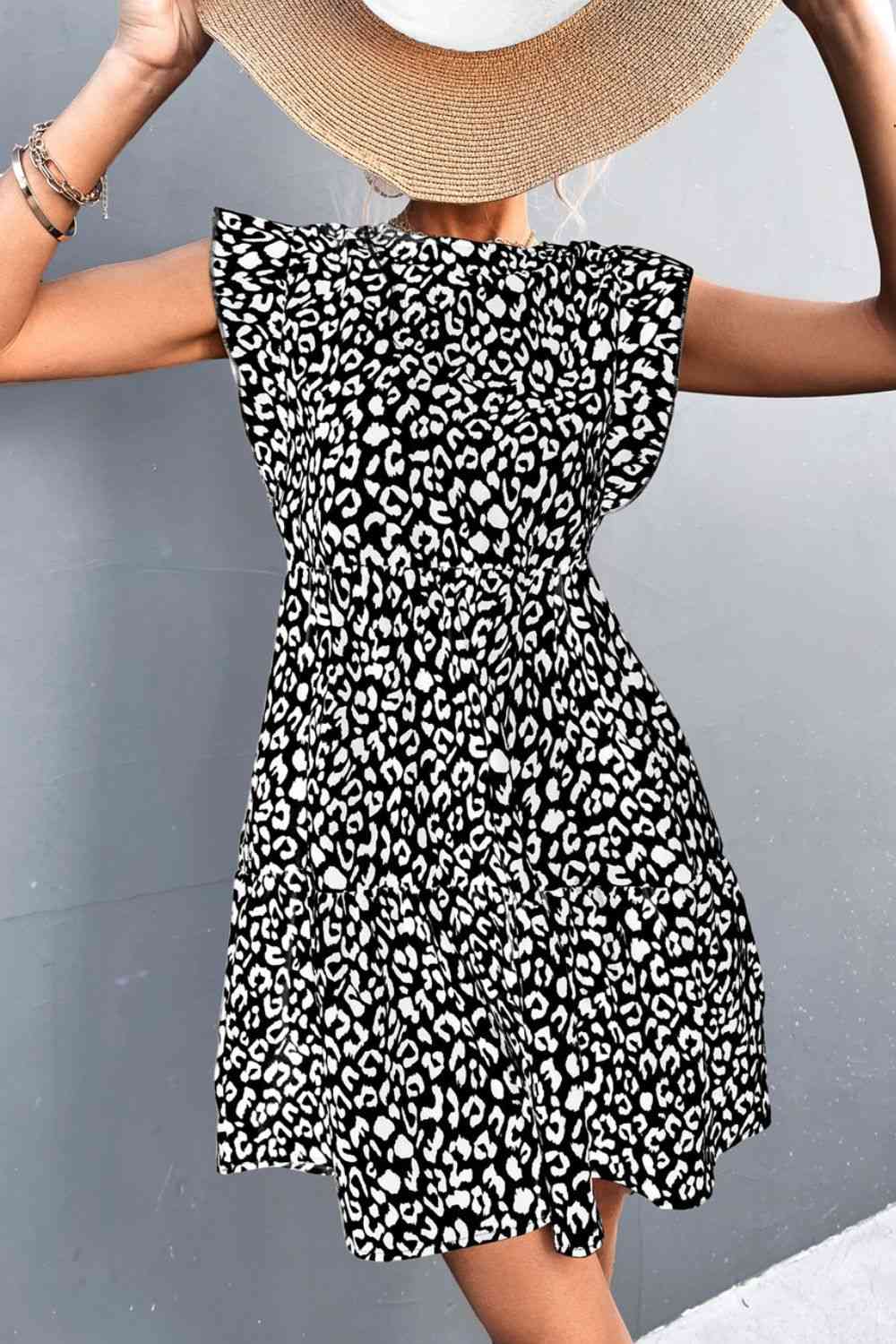 Leopard Round Neck Mini Dress -BazaarBey - www.shopbazaarbey.com