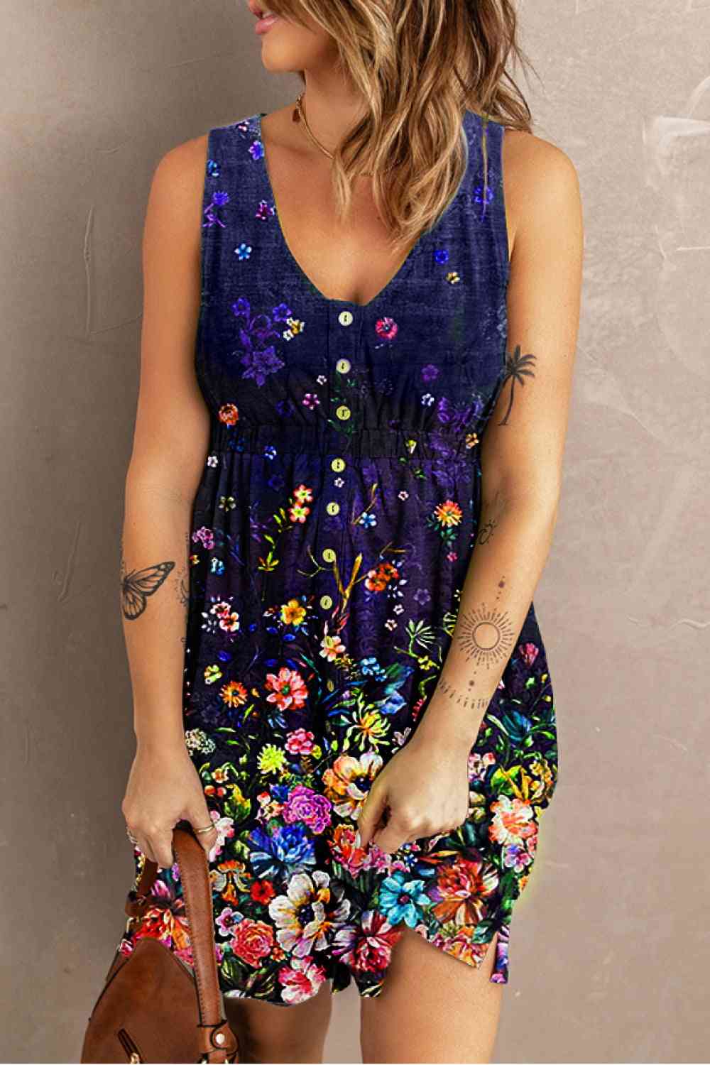  Scoop Neck Buttoned Sleeveless Magic Dress with Pockets -BazaarBey - www.shopbazaarbey.com