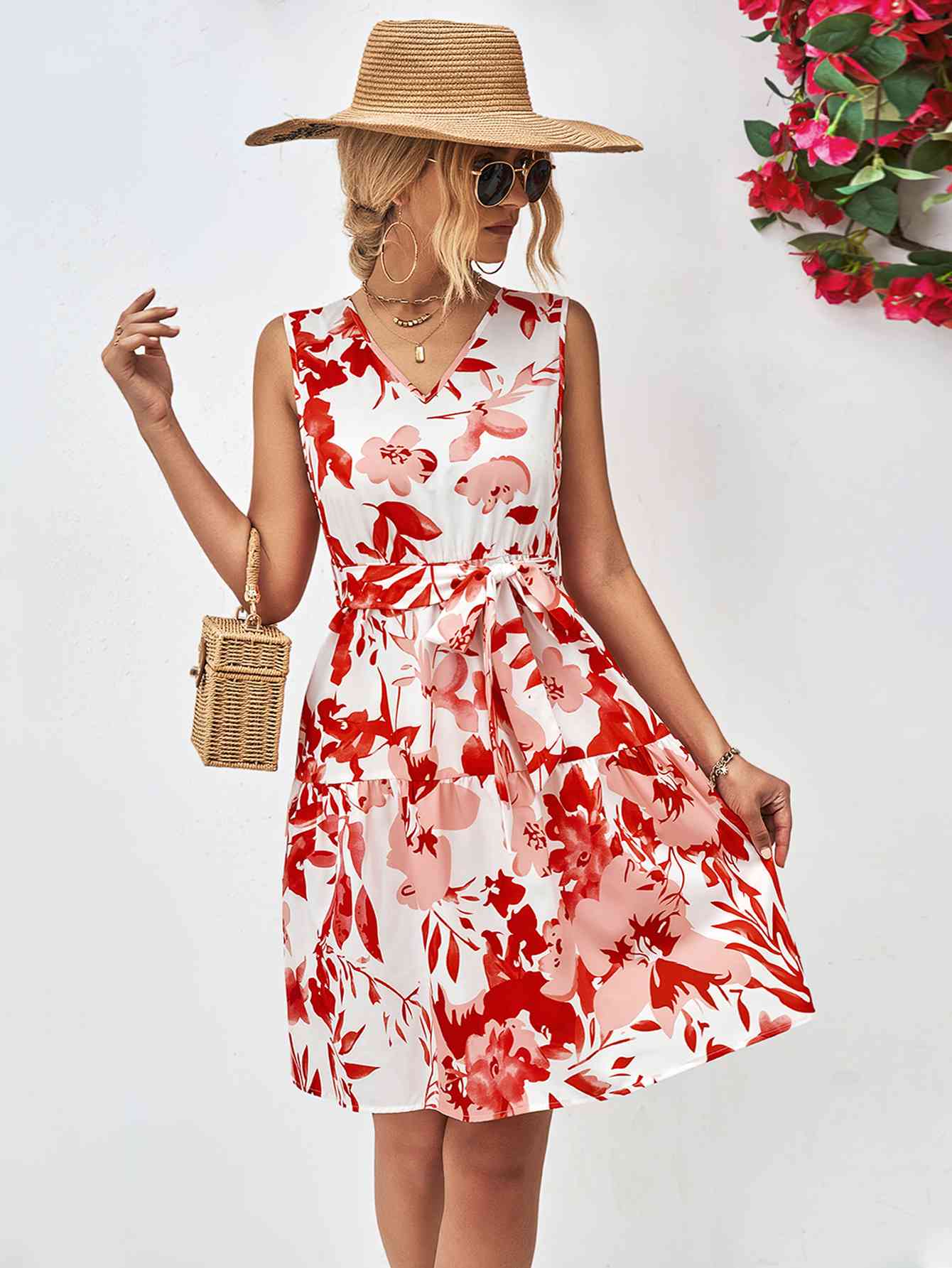 Floral V-Neck Tie Waist Sleeveless Dress -BazaarBey - www.shopbazaarbey.com
