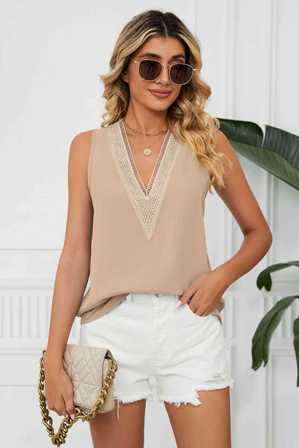 Contrast Trim Plunge Sleeveless Blouse Bazaarbey