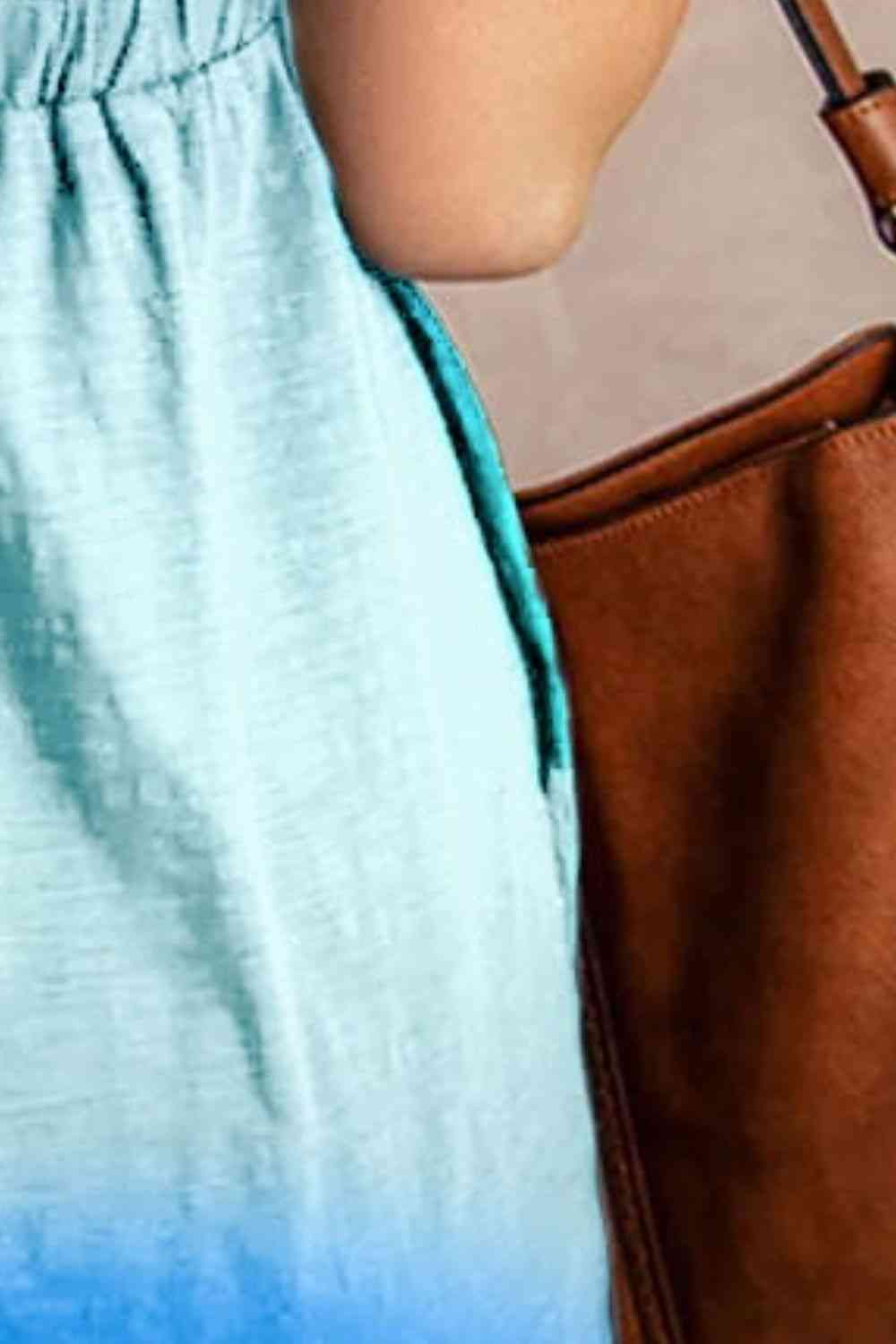  Scoop Neck Buttoned Sleeveless Magic Dress with Pockets -BazaarBey - www.shopbazaarbey.com