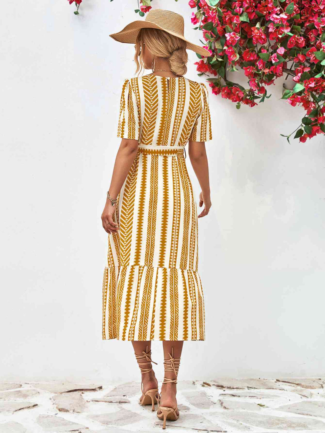 Striped Tie Belt Round Neck Puff Sleeve Dress -BazaarBey - www.shopbazaarbey.com