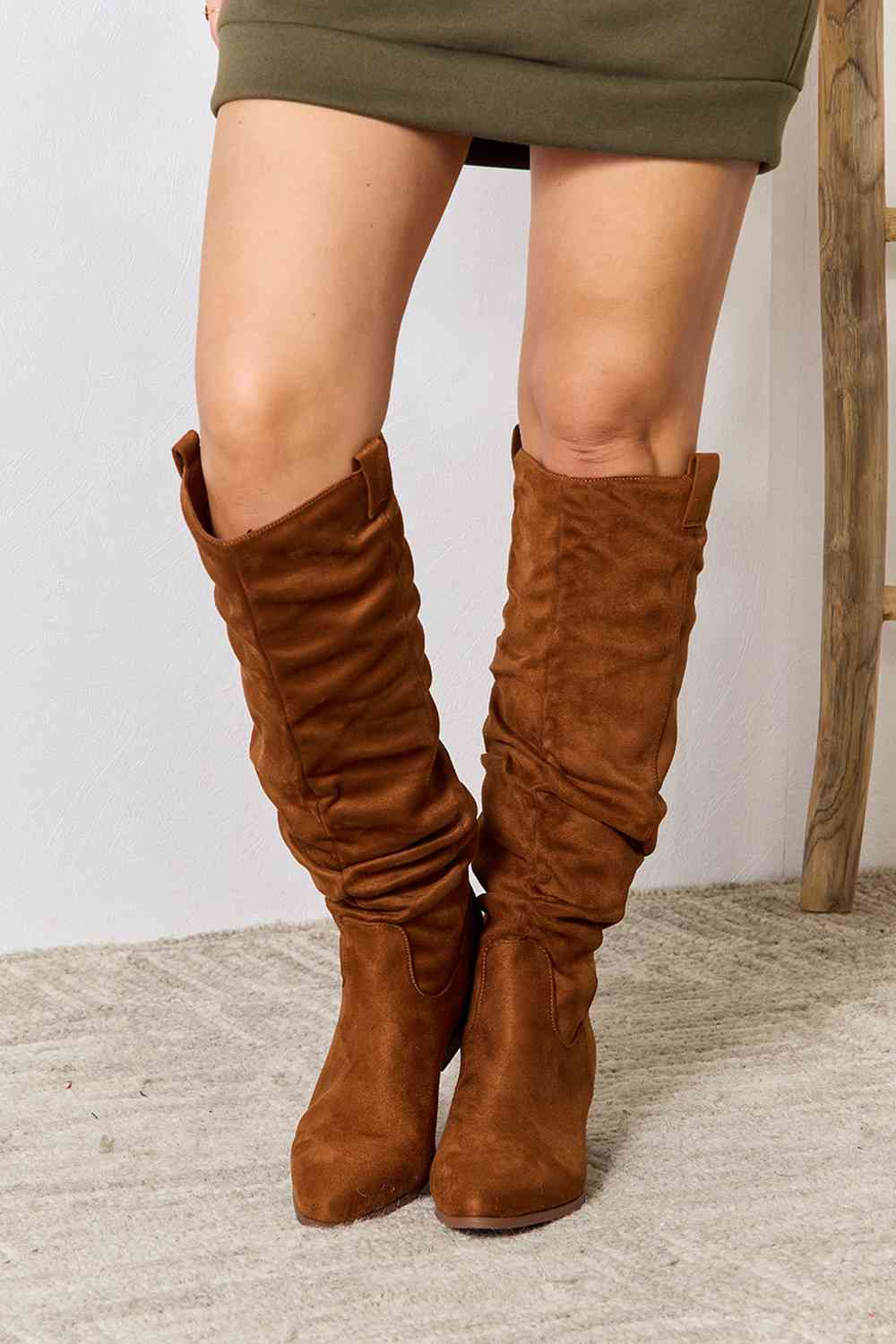  Block Heel Knee High Boots Trendsi