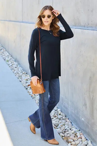  Full Size Round Neck Long Sleeve Top Trendsi
