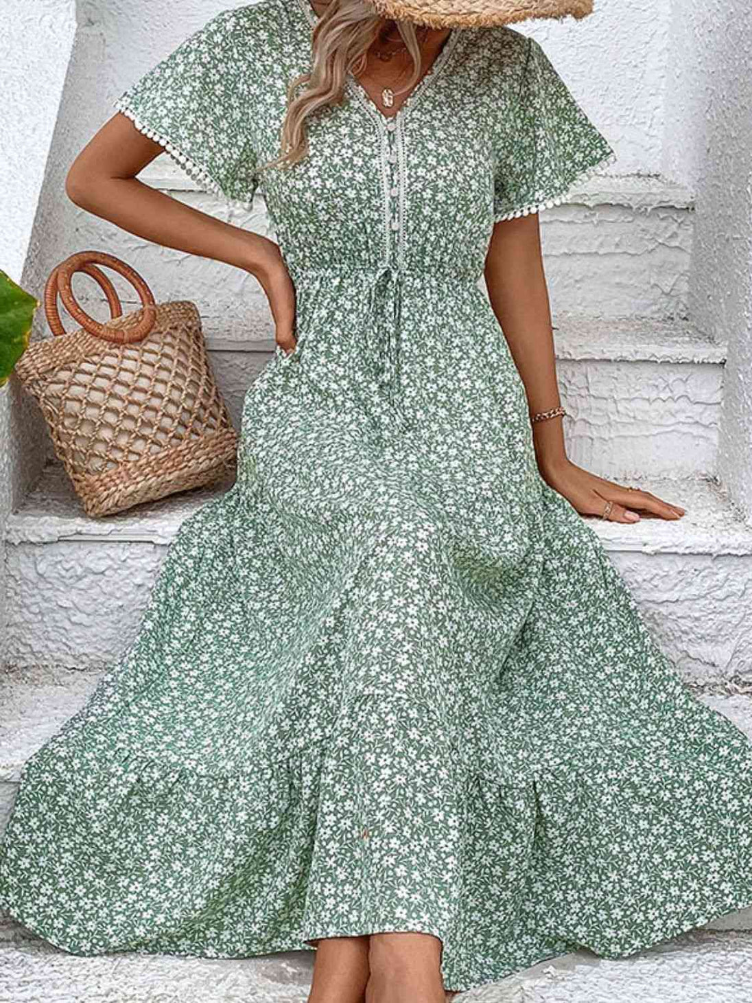  Floral V-Neck Tiered Dress -BazaarBey - www.shopbazaarbey.com