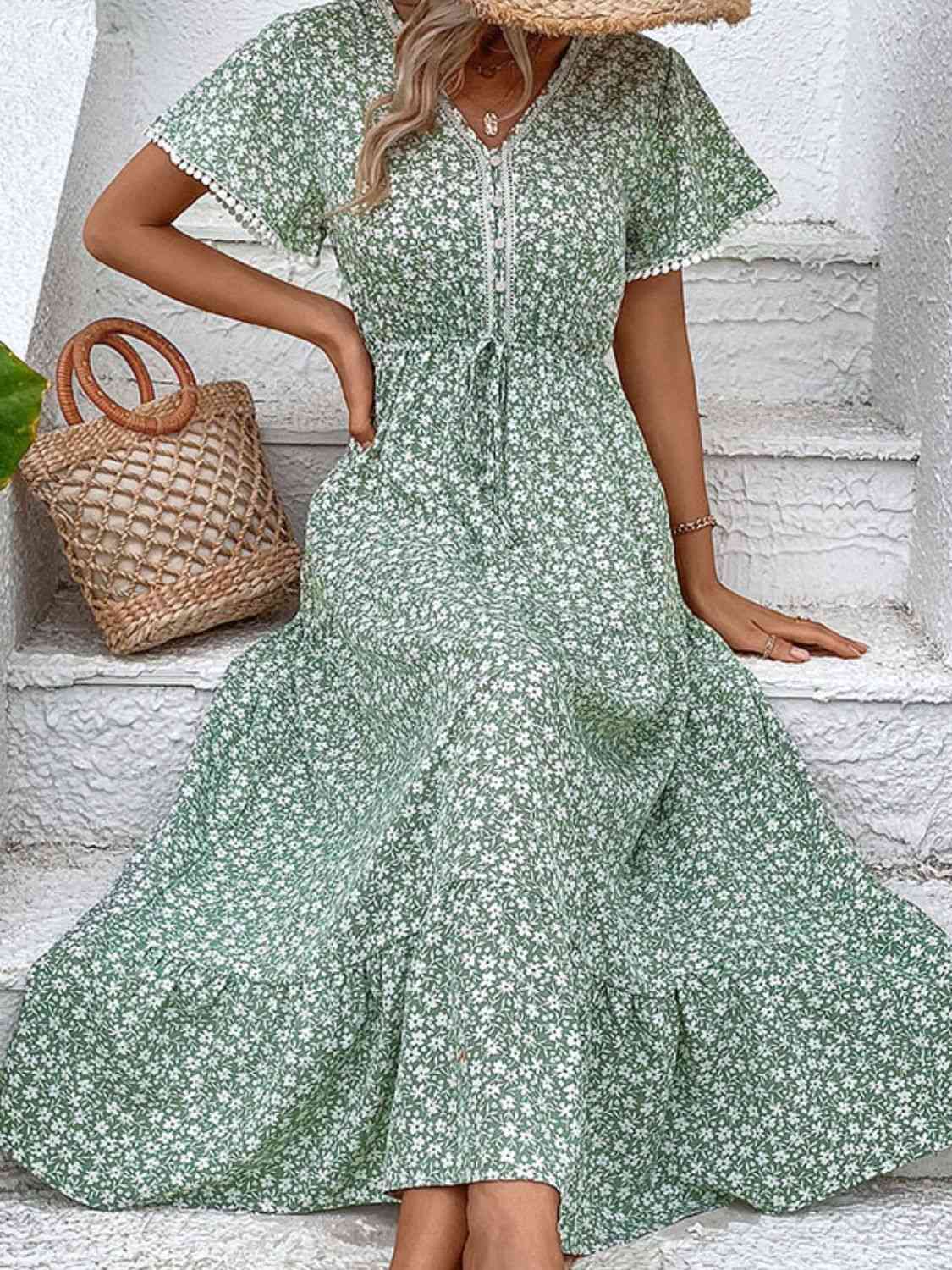  Floral V-Neck Tiered Dress -BazaarBey - www.shopbazaarbey.com