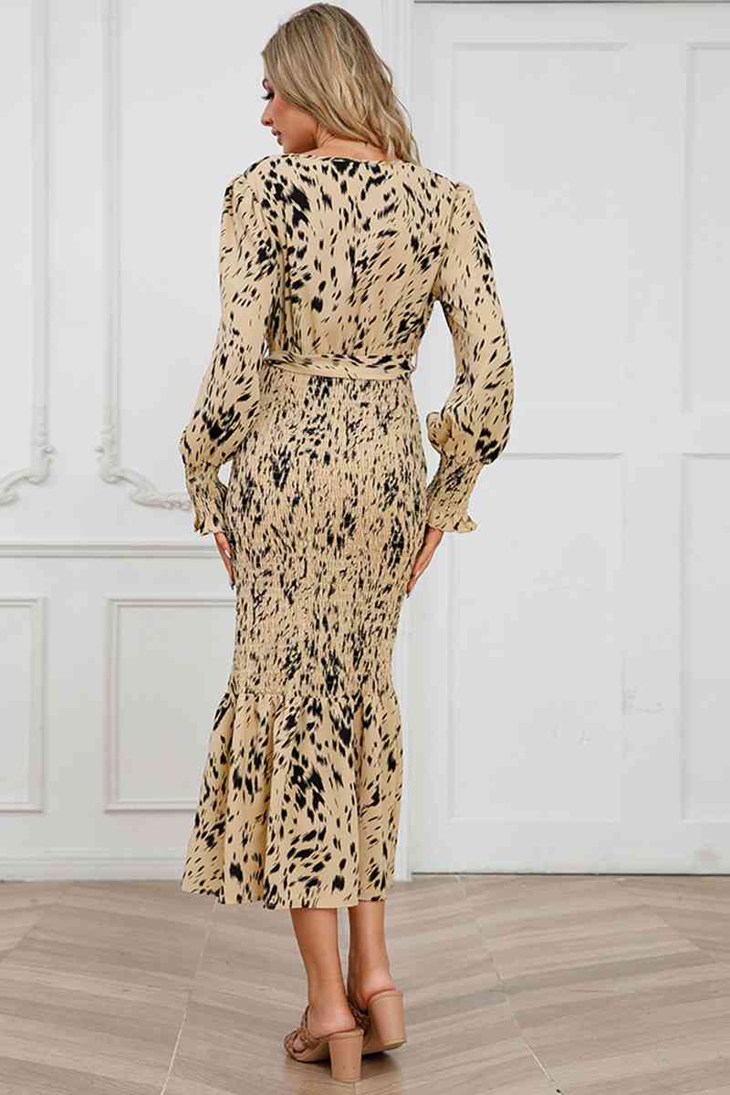 Printed V-Neck Smocked Midi Dress -BazaarBey - www.shopbazaarbey.com