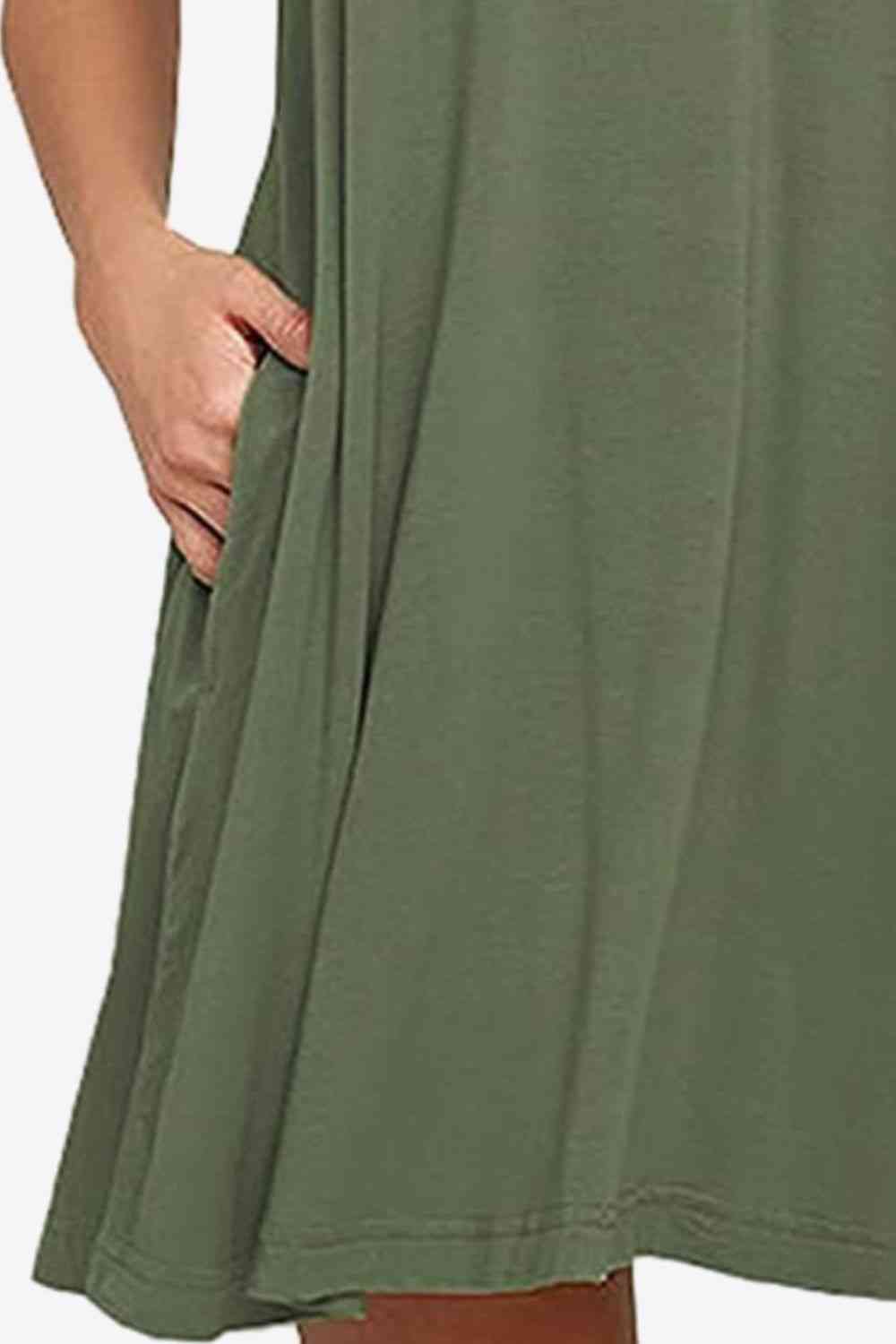 Full Size Round Neck Sleeveless Dress with Pockets -BazaarBey - www.shopbazaarbey.com