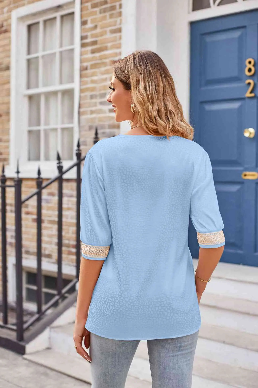 Printed  V-Neck Tee Bazaarbey