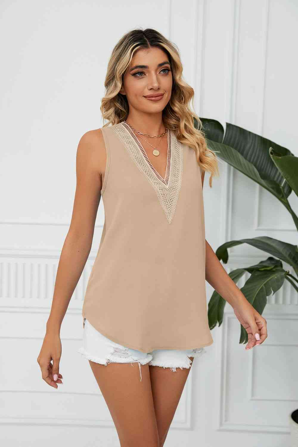 Contrast Trim Plunge Sleeveless Blouse Bazaarbey