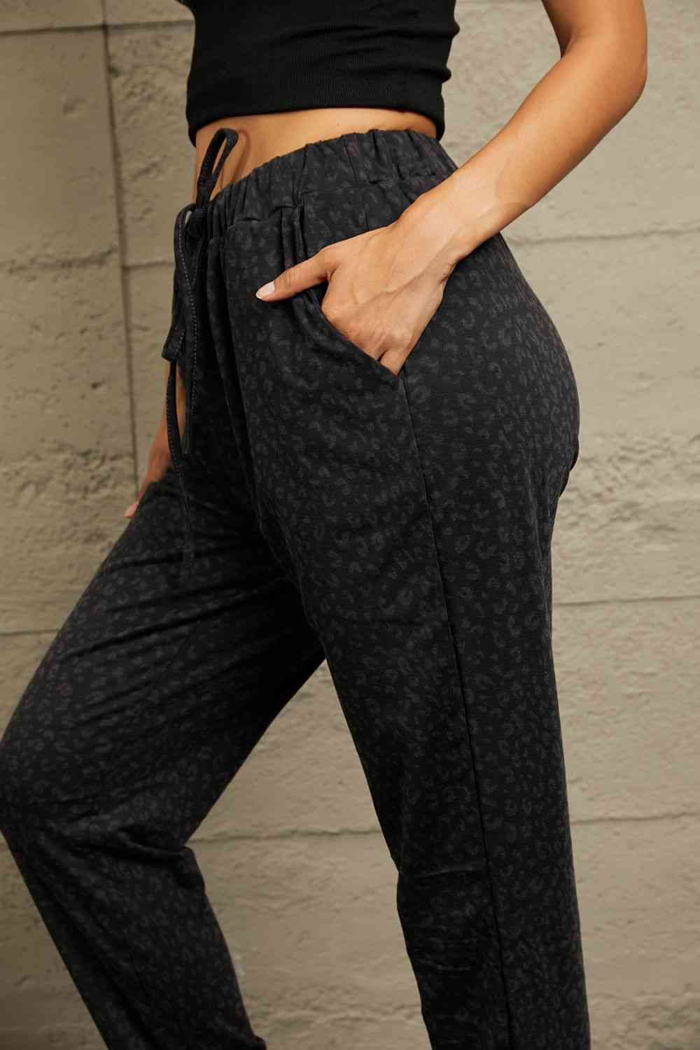  Leopard Print Joggers with Pockets Bazaarbey