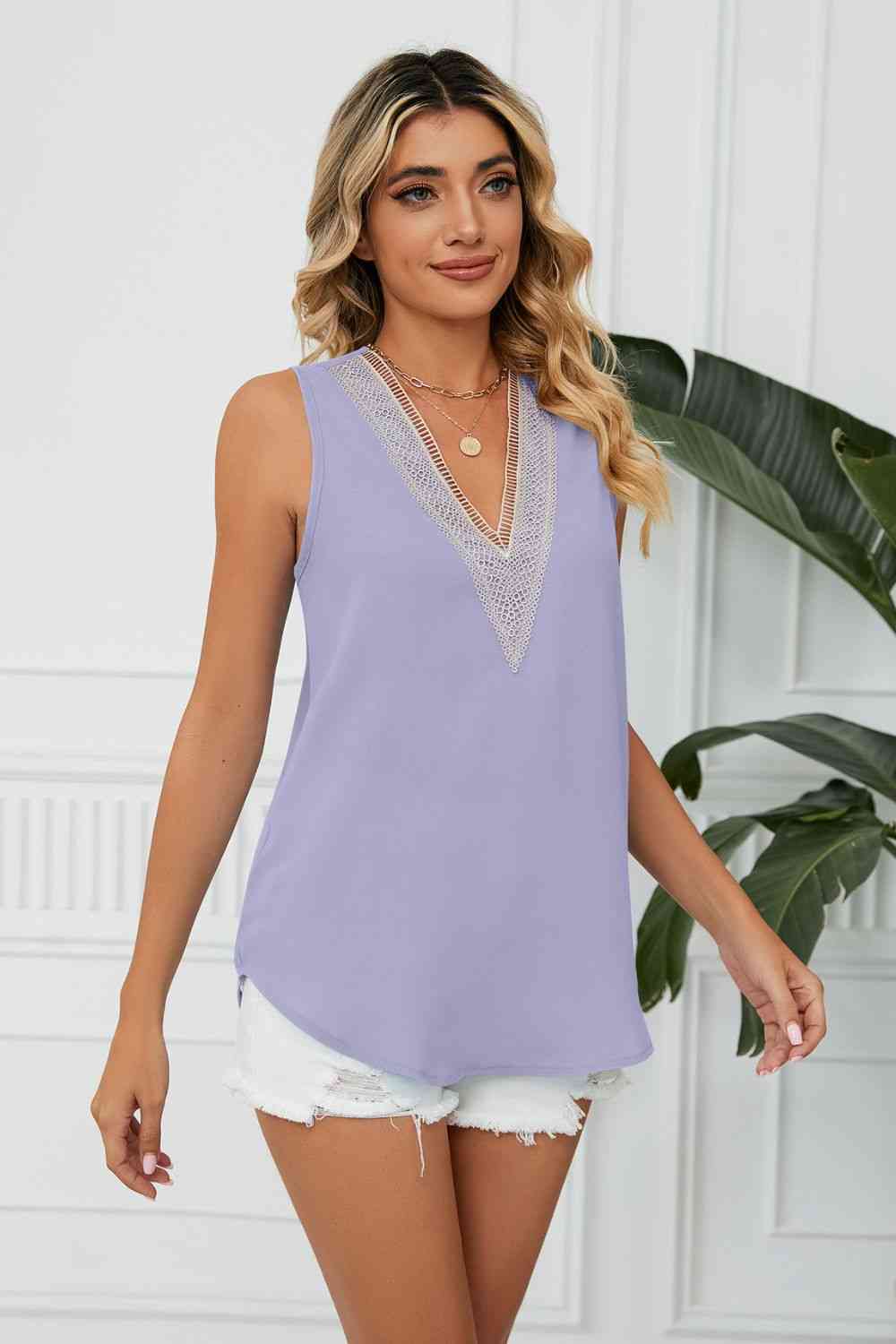 Contrast Trim Plunge Sleeveless Blouse Bazaarbey