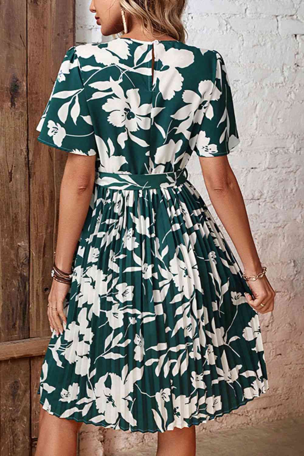 Floral Round Neck Tie Belt Pleated Dress -BazaarBey - www.shopbazaarbey.com